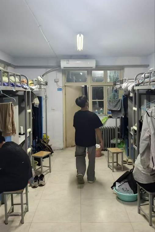 b79f0db77e0b2d02d3987f3d306098f