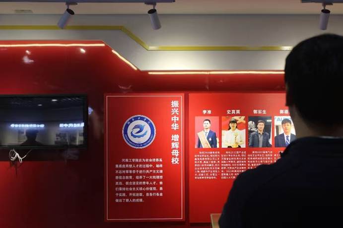 92717883d820e49b398644c7a2beddc5