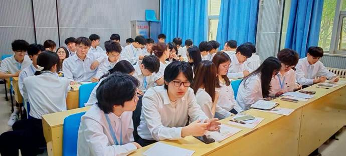 e9da41930a8e6cdcb96fb3860470340d