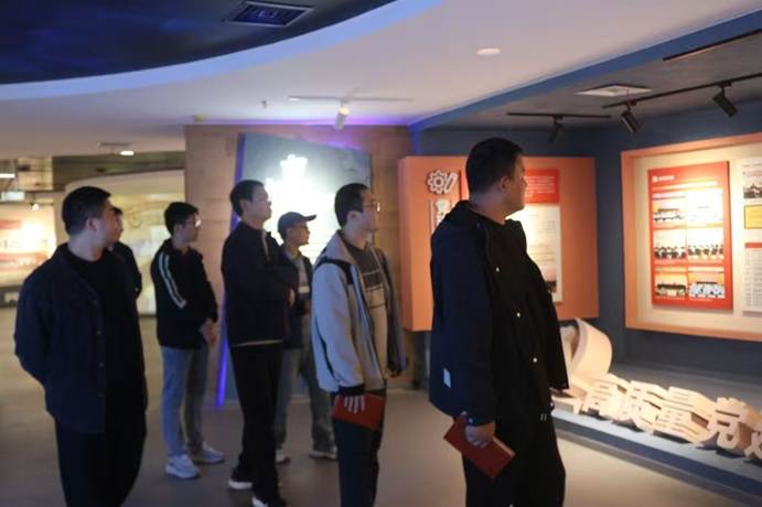 432e088f033b75e5cdb44581b8d24bd0