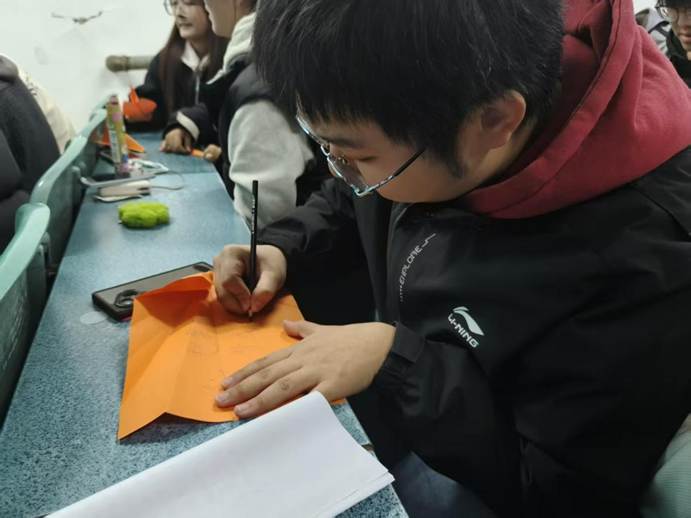 2bd9271c46dea77e8853f112fc43d931